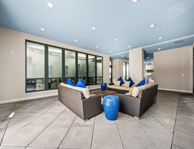 More Photos Of 121 Towne St, Stamford Apartments For Lease