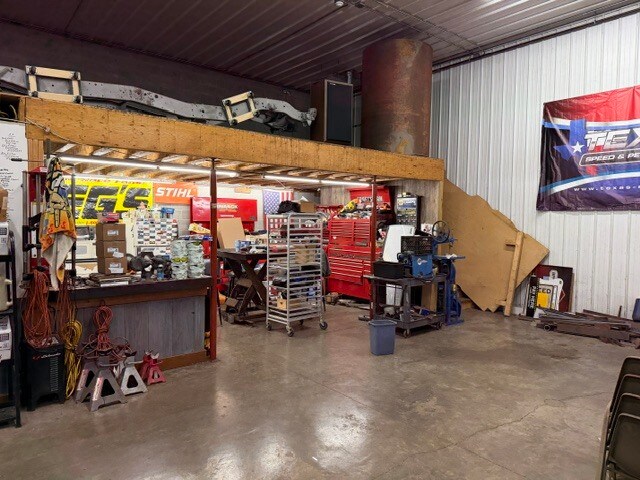 More Photos Of 14611 W Edison Dr, New Lenox Warehouse For Lease