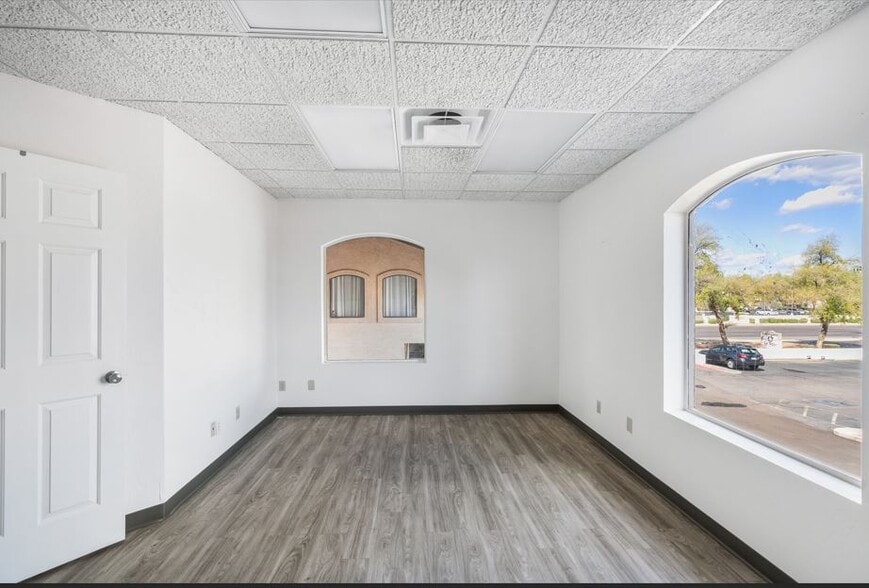 More Photos Of 1631 E Guadalupe Rd, Tempe Medical For Sale