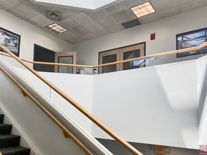 More Photos Of 67 Prospect Ave, West Hartford Medical For Lease