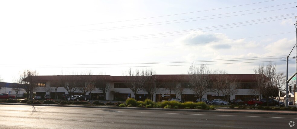 More Photos Of 3600 Power Inn Rd, Sacramento Flex For Sale