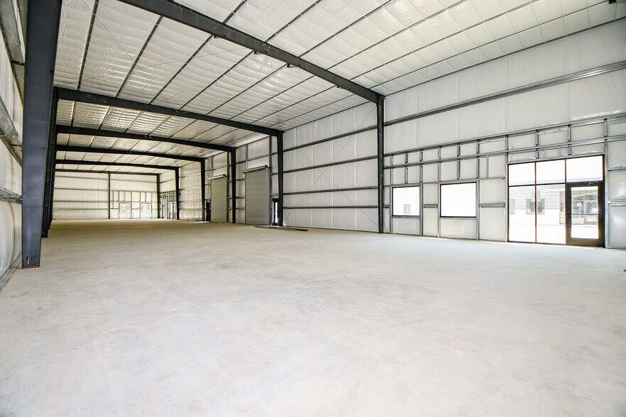 More Photos Of 5713 13th St, Katy Unknown For Lease