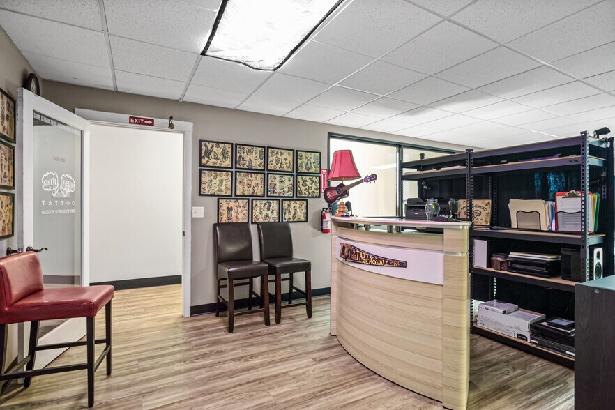 More Photos Of 320 N Main St, Prineville Storefront Retail Office For Sale