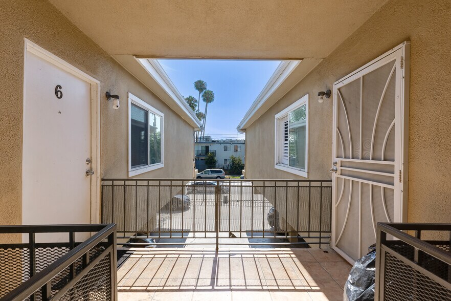 More Photos Of 8435 Willis Ave, Panorama City Apartments For Sale