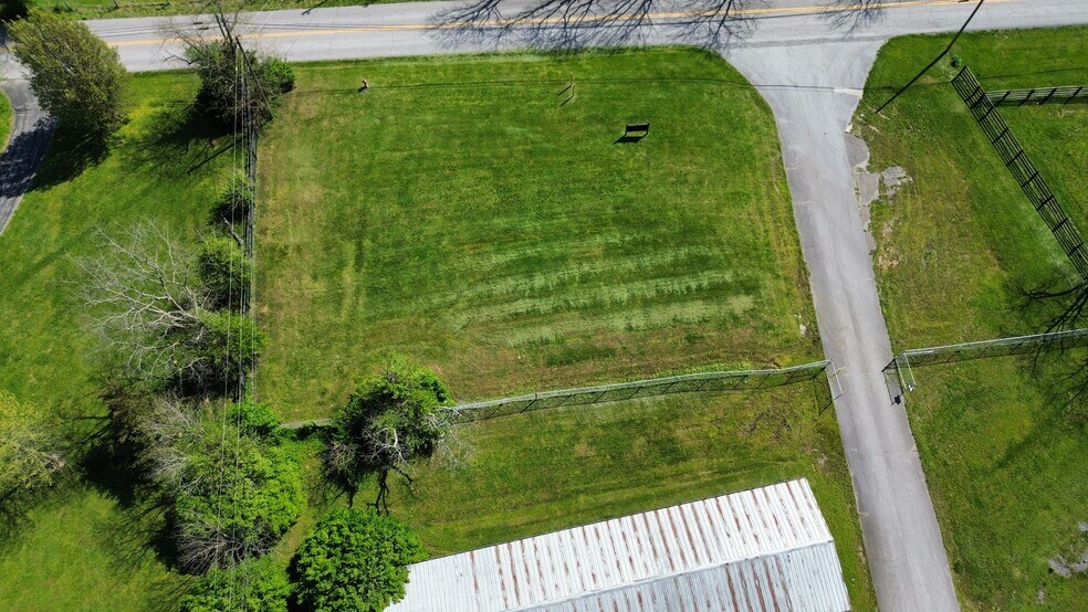 More Photos Of 707 Jewell Rd, Wilmore Warehouse For Sale