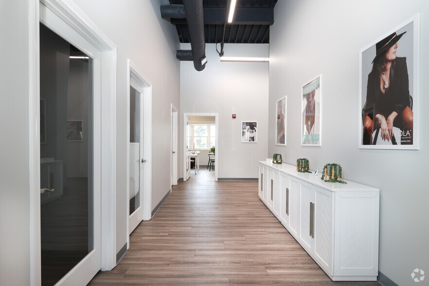 More Photos Of 64 Forest Ridge Dr, Rowley Light Distribution For Lease