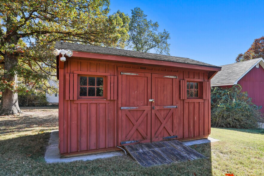 More Photos Of 2893 Jessup Rd, Jessup Office For Sale