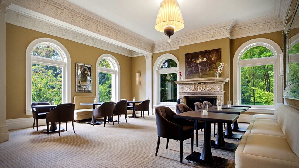 More Photos Of 11 Hawthorne Rd, Lenox Hotel For Sale