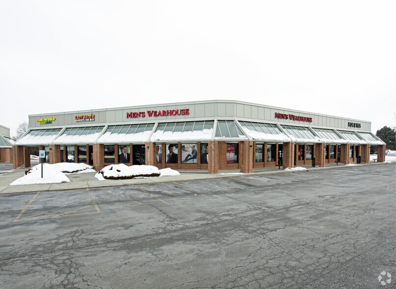 More Photos Of 357-369 W Army Trail Rd, Bloomingdale Unknown For Lease