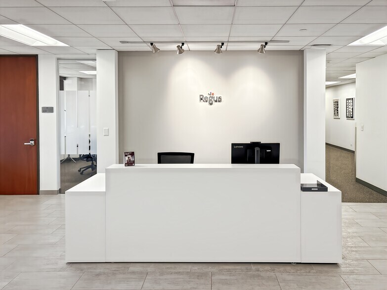 More Photos Of 8085 S Chester St, Centennial Coworking Space