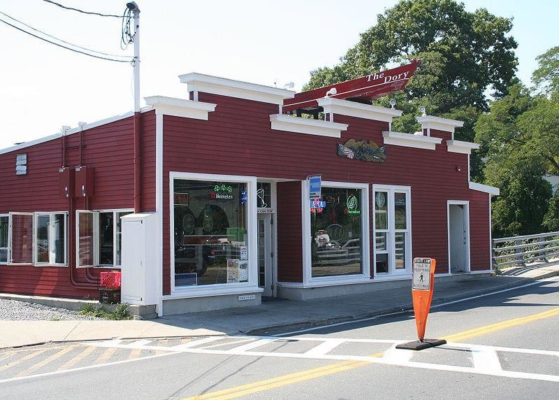 Primary Photo Of 185 N Ferry Rd, Shelter Island Heights Restaurant For Sale