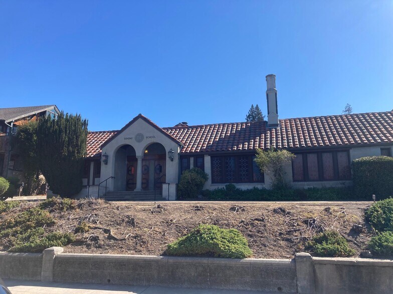 More Photos Of 1521 Spruce St, Berkeley Religious Facility For Lease