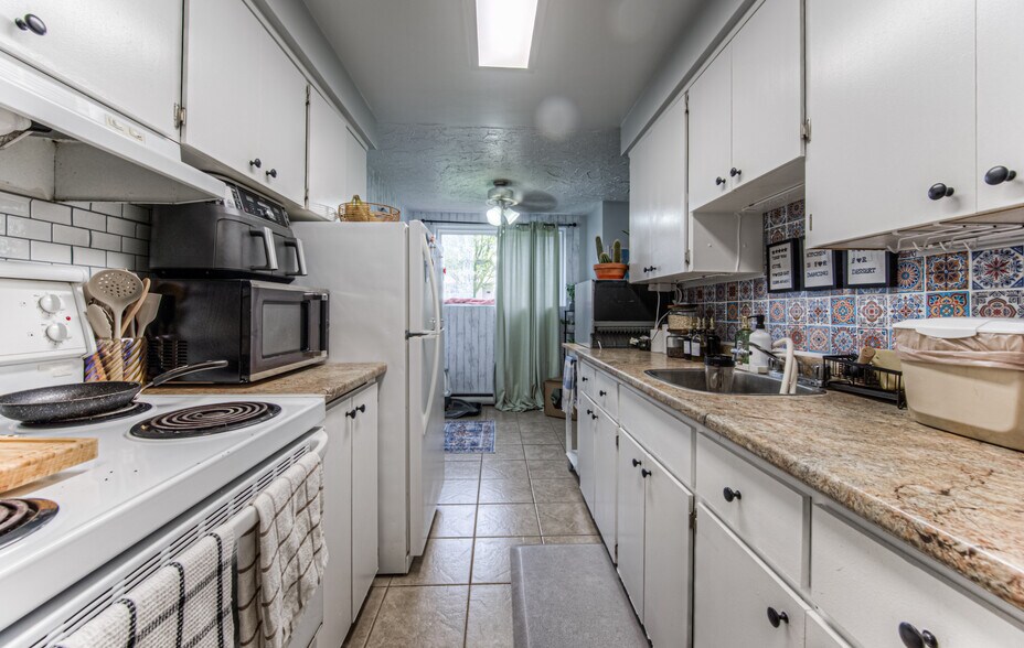 More Photos Of 15 Killdeer Rd, Elmira Apartments For Sale