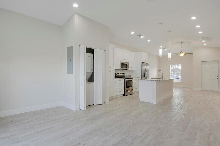 More Photos Of , Riviera Beach Unknown For Sale