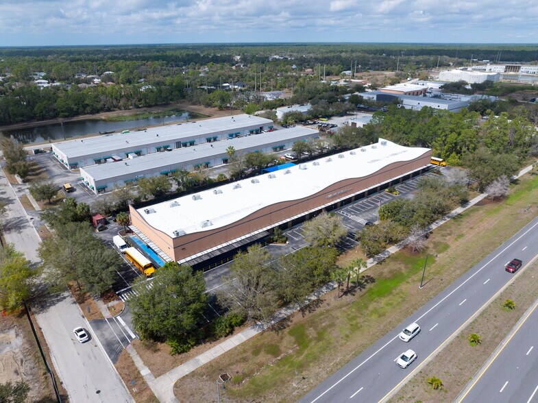 More Photos Of 1000 Innovation Ave, North Port Freestanding For Lease