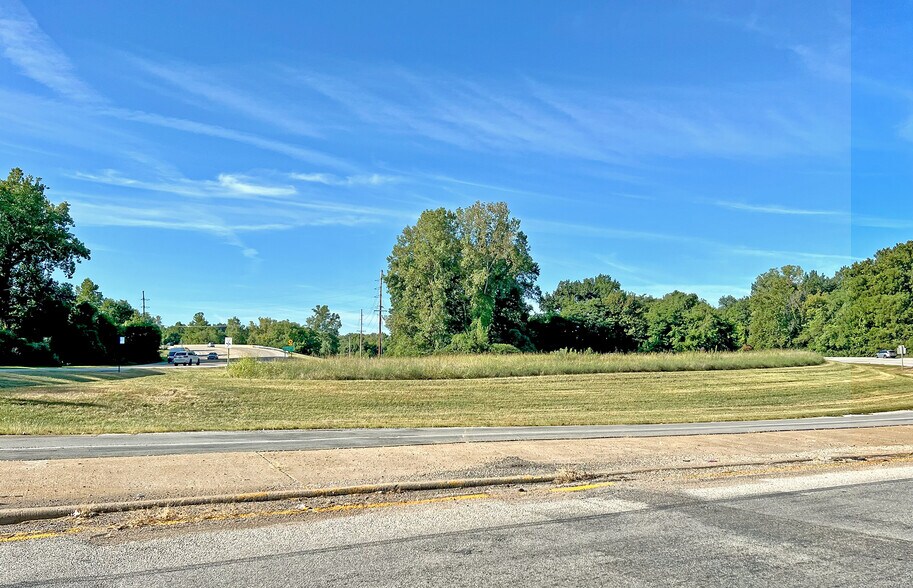 More Photos Of 1800 Morrison ave, Collinsville Land For Sale