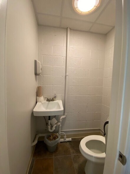More Photos Of 31-35 Tioga, Tunkhannock Office Residential For Sale