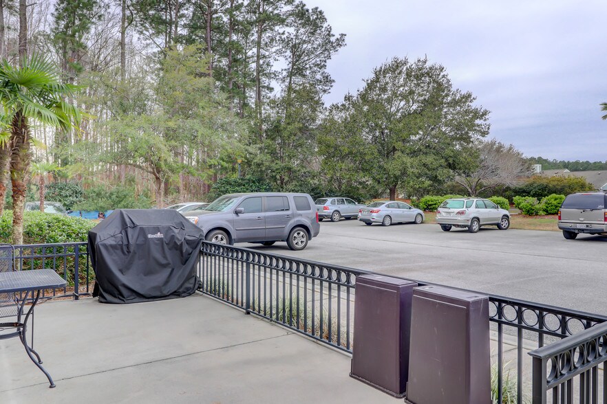 More Photos Of 10 William Pope Dr, Bluffton Medical For Lease