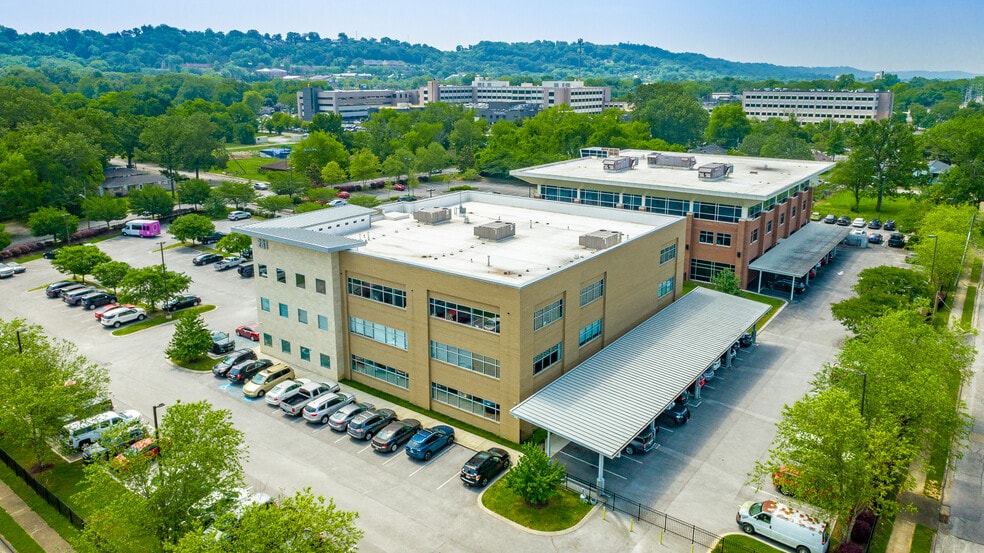 More Photos Of 281 N Lyerly St, Chattanooga Medical For Lease