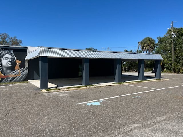 More Photos Of 1940 7th Ave S, Saint Petersburg Medical For Lease