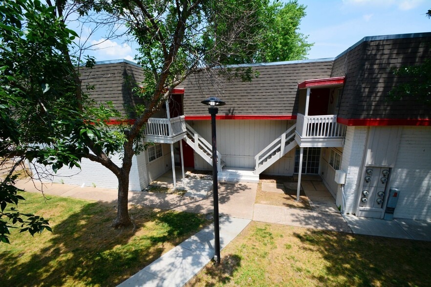 More Photos Of 3218 S 93rd East Ave, Tulsa Apartments For Sale