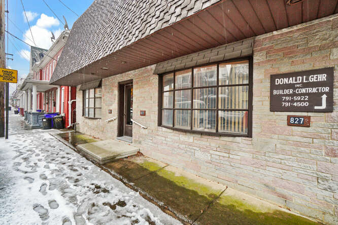 More Photos Of 825 W Washington St, Hagerstown Storefront Retail Office For Lease