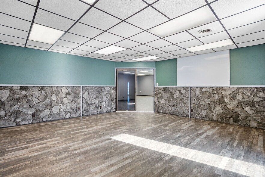 More Photos Of 50101 Highway 52 N, Kenmare Warehouse For Sale