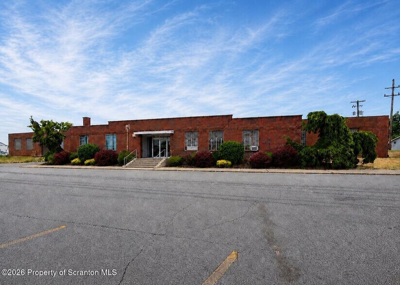 Primary Photo Of 301 1st St, Old Forge Warehouse For Sale