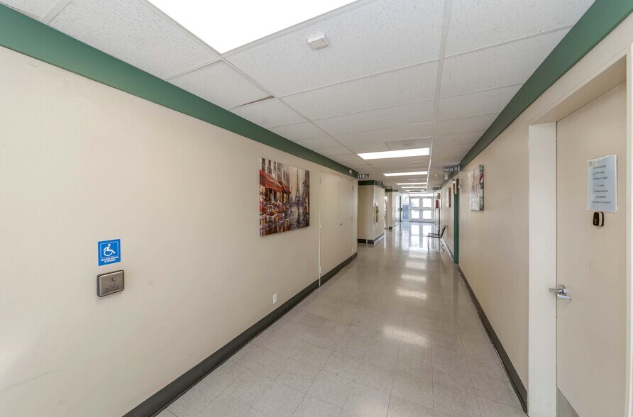 More Photos Of 360 E 7th St, Upland Medical For Lease