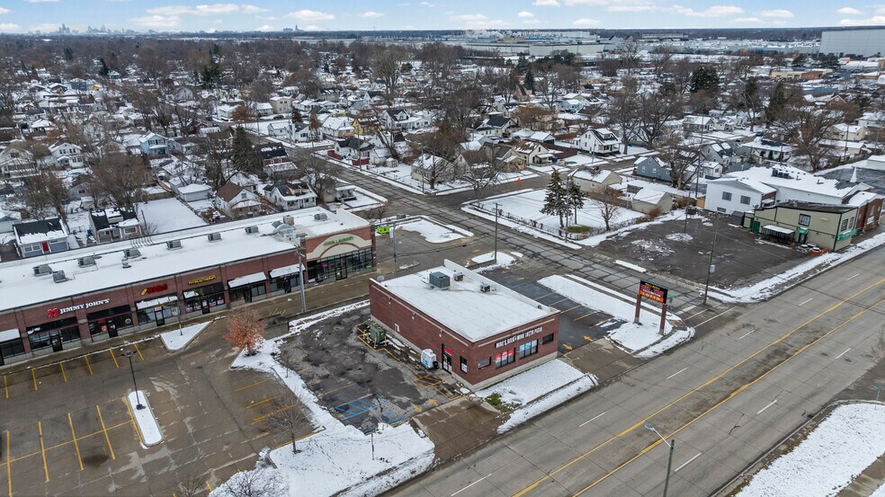 More Photos Of 7512 E 9 Mile Rd, Warren Convenience Store For Sale