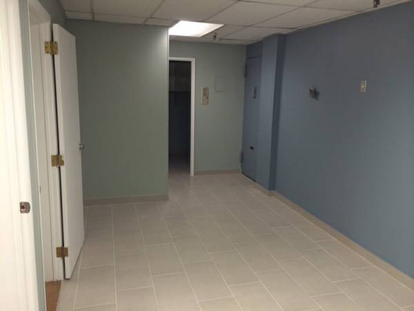 More Photos Of 1 Barstow Rd, Great Neck Apartments For Sale