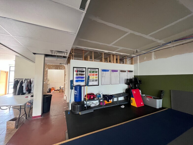 More Photos Of 2125 McComb Rd, Stoughton Unknown For Lease