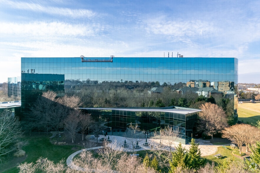 More Photos Of 14200 Shady Grove Rd, Rockville Office For Lease
