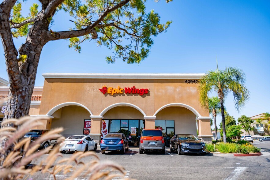 More Photos Of 40930-41090 California Oaks Rd, Murrieta Unknown For Lease