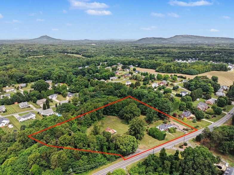 More Photos Of 133 Mountainview Rd, King Land For Sale
