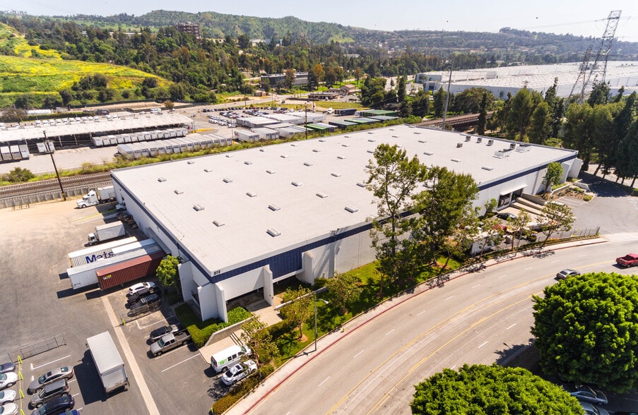 More Photos Of 2720 Pellissier Pl, City of Industry Warehouse For Lease