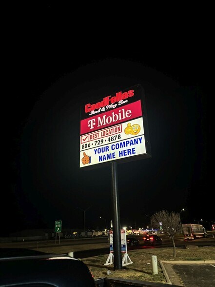 More Photos Of 1101-1127 N Interstate 27, Plainview Storefront Retail Office For Lease