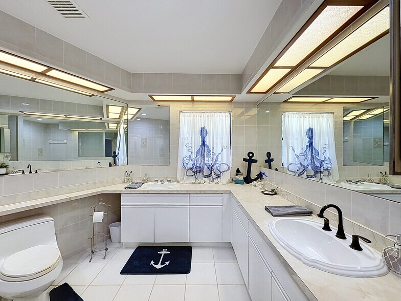 More Photos Of 26311 Willow St, Brooksville Specialty For Sale