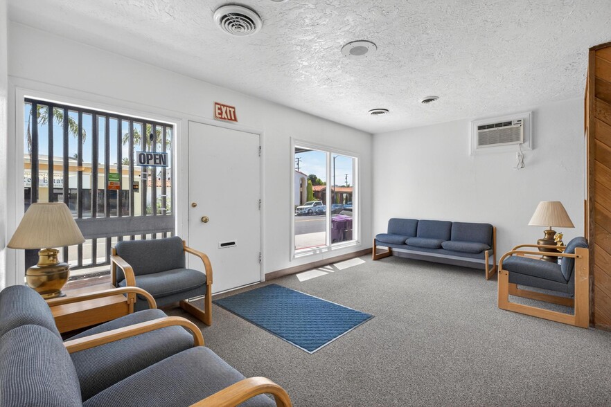 More Photos Of 249 E Redondo Ave, Long Beach Medical For Sale