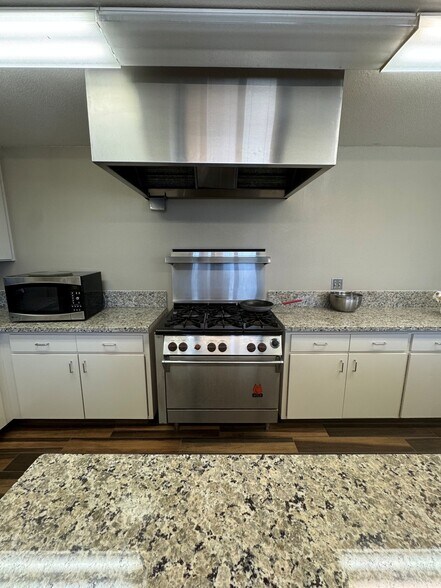 More Photos Of 18800 Murphy Rd, Ripon Police Fire Station For Lease
