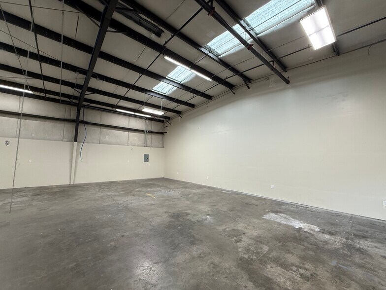 More Photos Of 1401 Grove St, Healdsburg Industrial For Lease