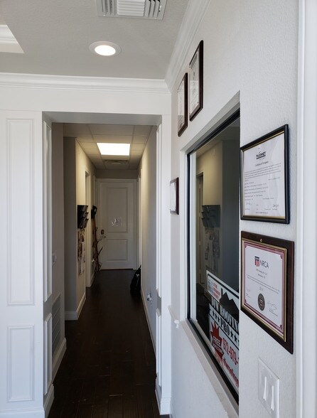 More Photos Of 3900 S Stonebridge Dr, McKinney Medical For Lease