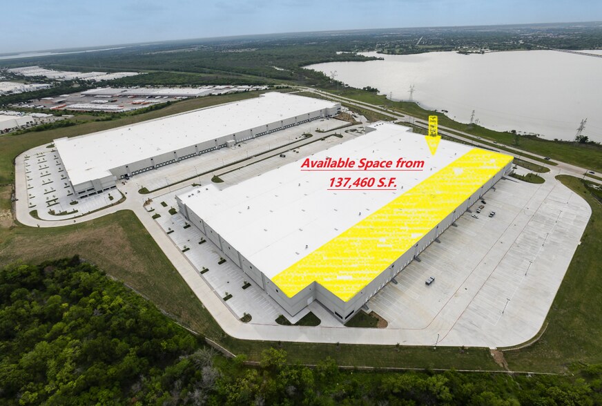 More Photos Of 3584 Mountain Creek Pky, Dallas Distribution For Lease