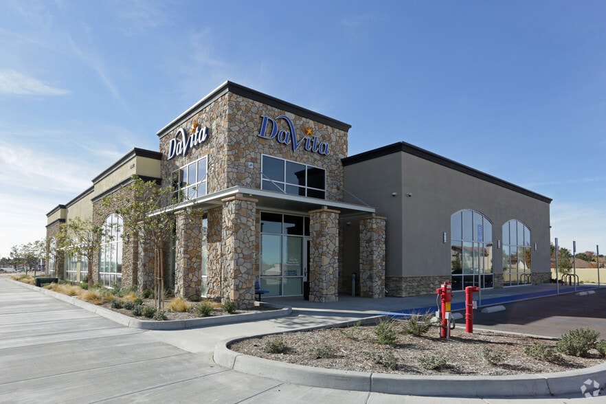 Primary Photo Of 15002 Amargosa Rd, Victorville Medical For Sale