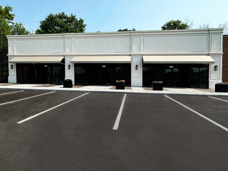 Primary Photo Of 872 Highway 55, Medina Freestanding For Lease