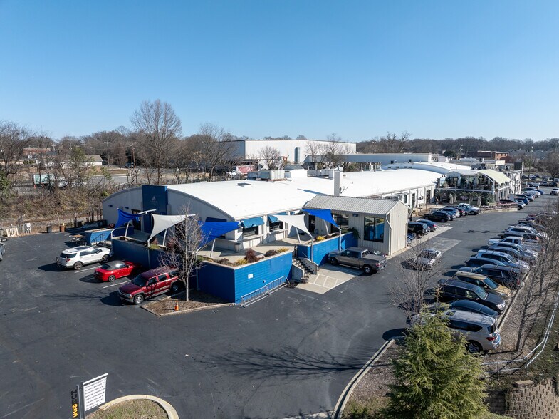 Primary Photo Of 933 Louise Ave, Charlotte Storefront For Lease