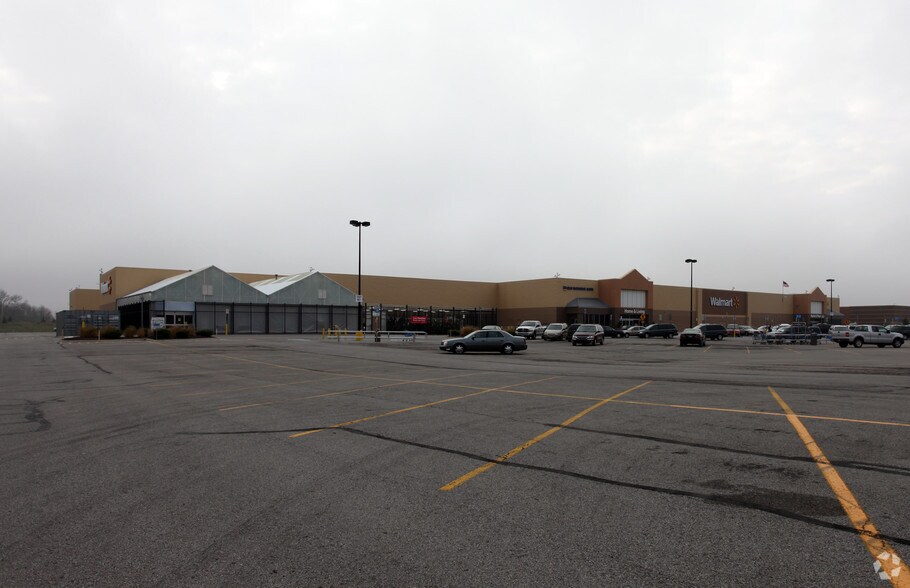 More Photos Of 10550 Maysville Rd, Fort Wayne Unknown For Lease