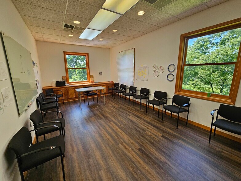 More Photos Of 403 US Highway 202, Flemington Office For Lease