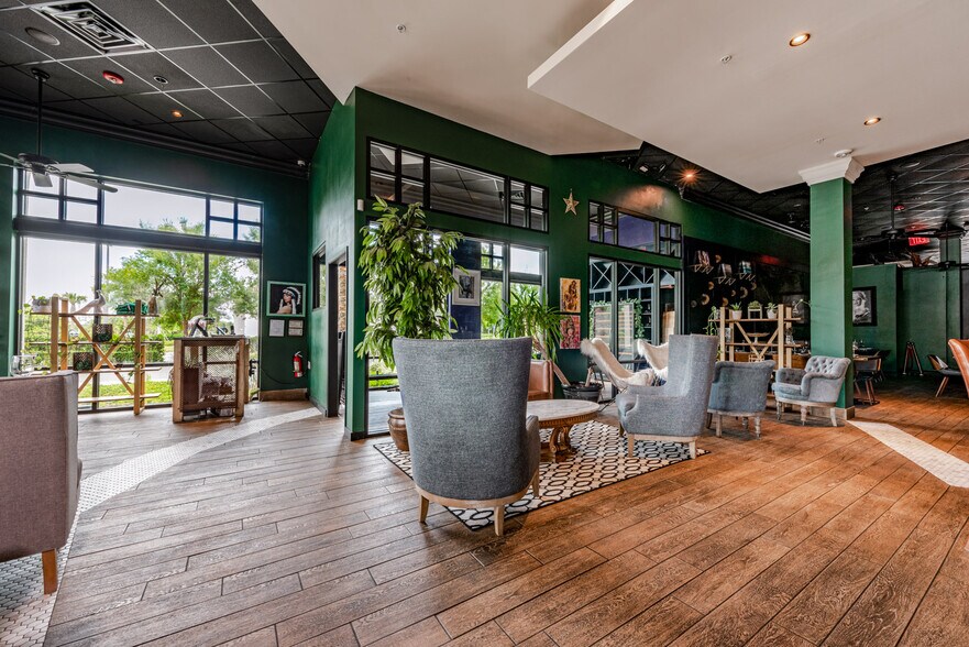 More Photos Of 4757 The Grove Dr, Windermere Storefront Retail Office For Sale