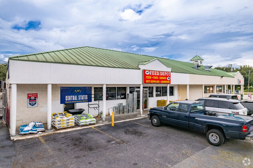 More Photos Of 16824 Gunn Hwy, Odessa Storefront Retail Office For Lease